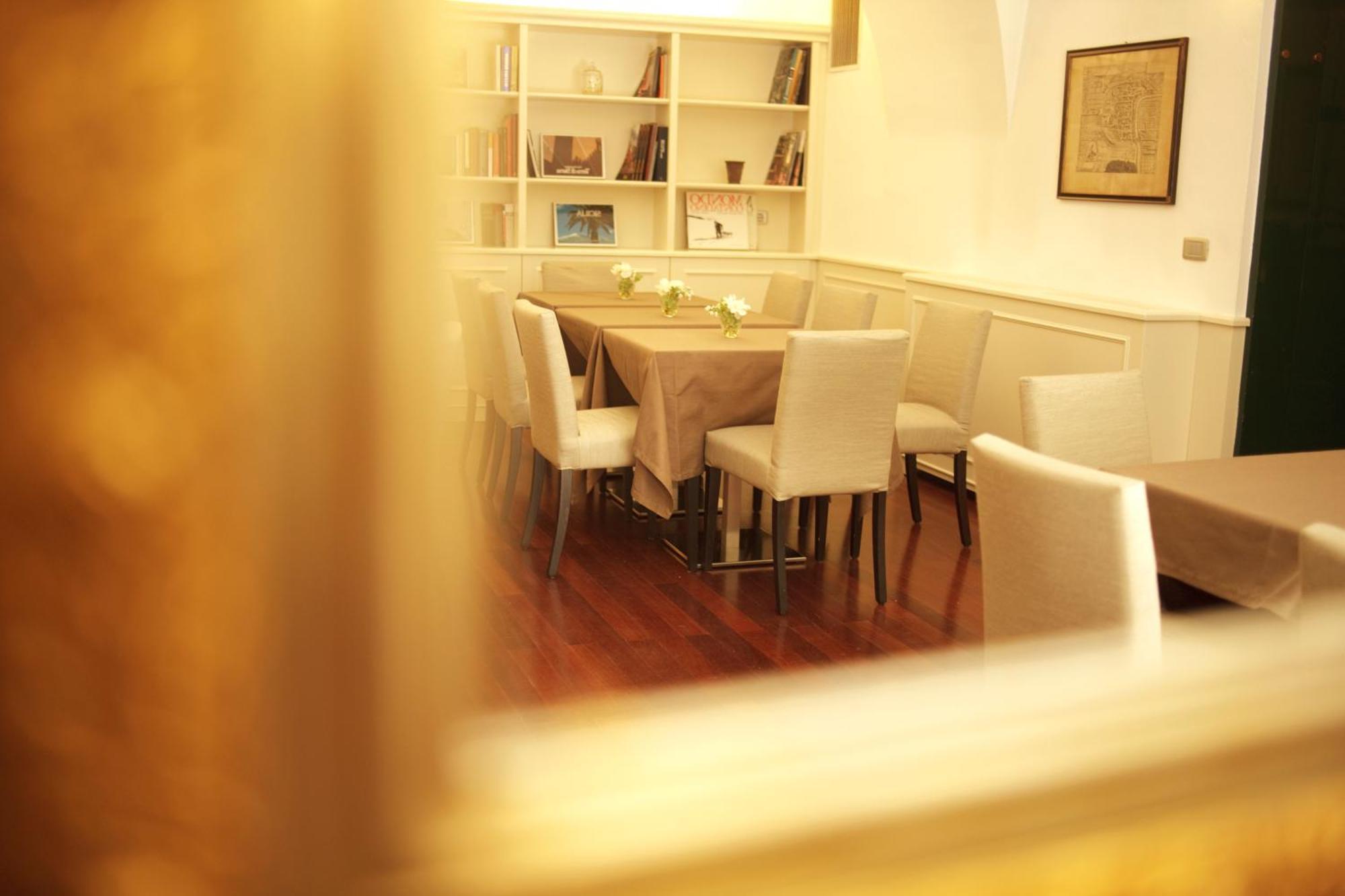 Albergo Accademia Тренто Екстериор снимка